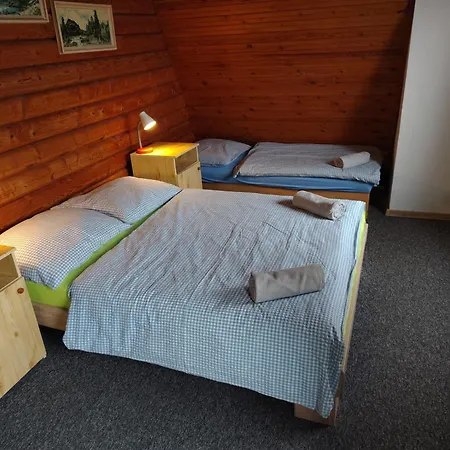 Dusan דירה Štôla